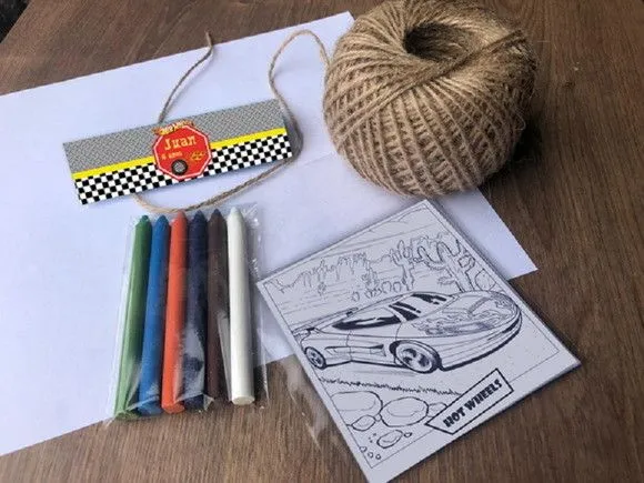 Kit Giz de cera Hot Wheels Personalizado - feito à mão por Mi Papelaria Criativa