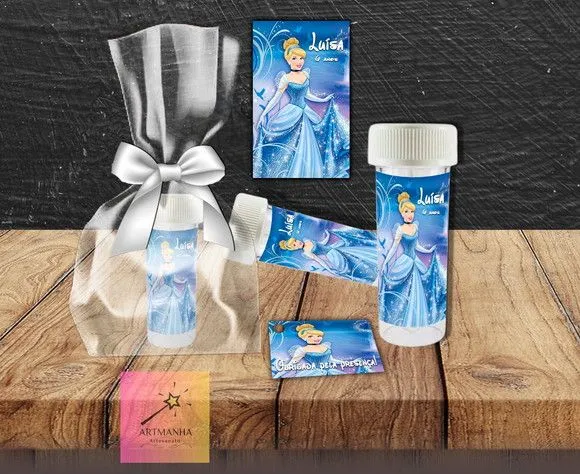 Bolha de Sabão Cinderela Personalizada - feito à mão por Artmanha Lembrancinhas