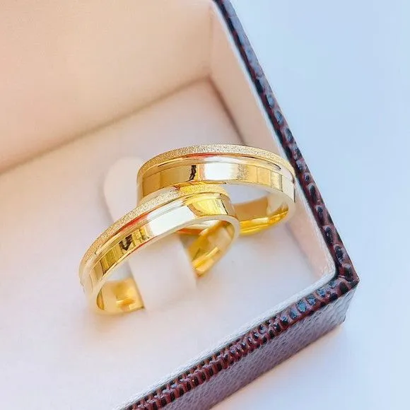 Alianças de Ouro 18k 4mm 4grs Casamento + Anel Solitário - artesanato feito à mão por TM JOIAS