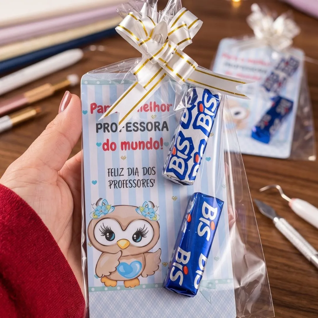 Tag Cartão Dia dos Professores com 2 Bis Dia dos Professores, lembrancinha professora, cartão com Bis, mimo para professora, presente professora, tag personalizada, lembrança escolar, lembrancinha Dia dos Professores. - foto 4