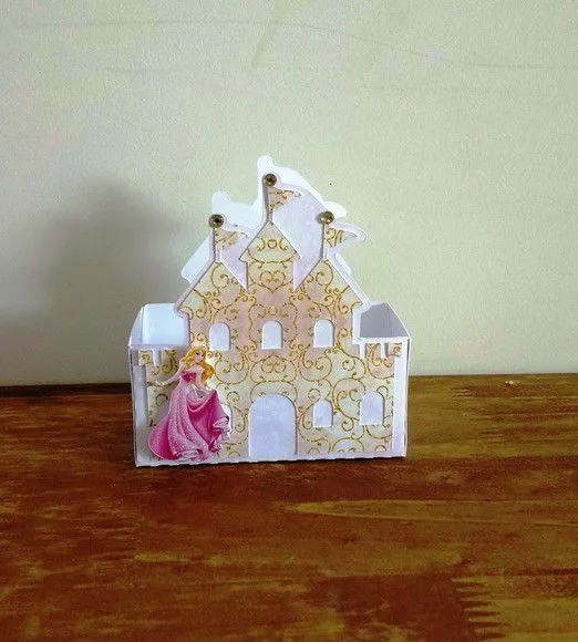 Caixa Castelo Princesas - artesanato de Fina Essência Papelaria Personalizada