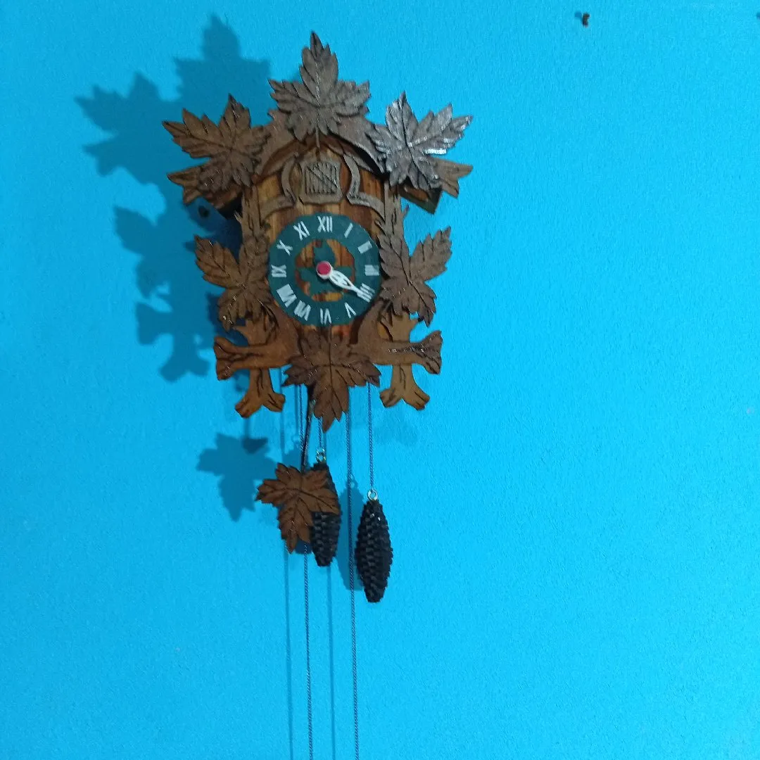 Relógio mini cuco , artesanal em madeira e MDF! - foto 2