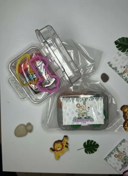 Mini Maleta - Safari Personalizada - feito à mão por Mi Papelaria Criativa