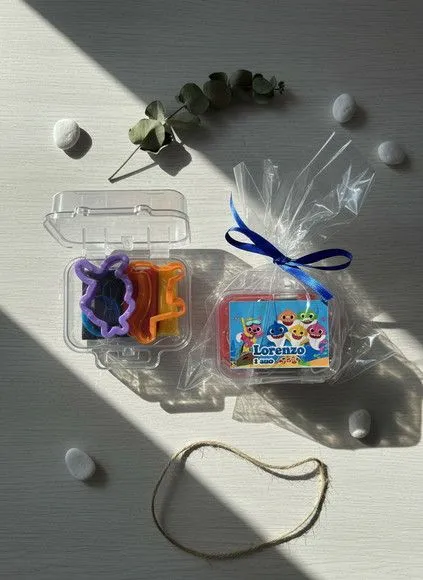 Mini Maleta - Baby Shark Personalizada - feito à mão por Mi Papelaria Criativa