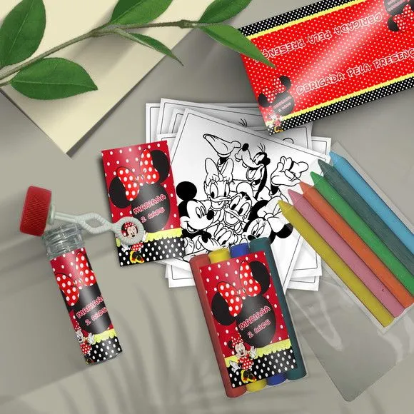 Kit Massinha + Giz + Bolha - Minnie Vermelha Personalizado - feito à mão por Mi Papelaria Criativa