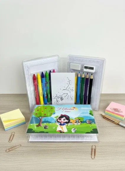 Estojinho de Pintura - Branca de Neve Personalizado - artesanato feito à mão por Mi Papelaria Criativa