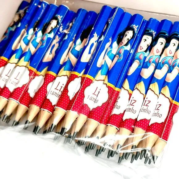 Mini Lápis Branca de Neve Personalizado - feito à mão por Mi Papelaria Criativa