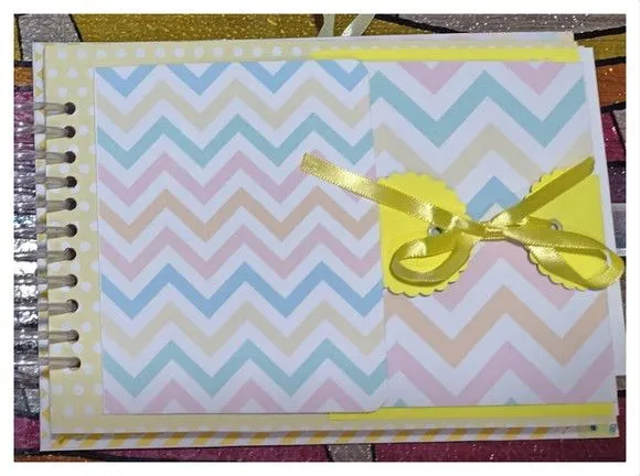 Álbum de Fotos Personalizado Ursinho Bebê - Rosa e Amarelo - foto 2