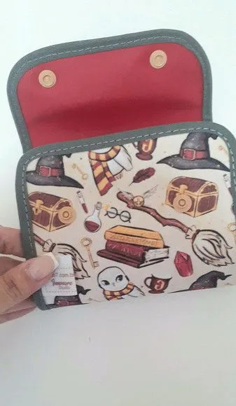 Porta absorvente e medicamentos Harry Potter - foto 3