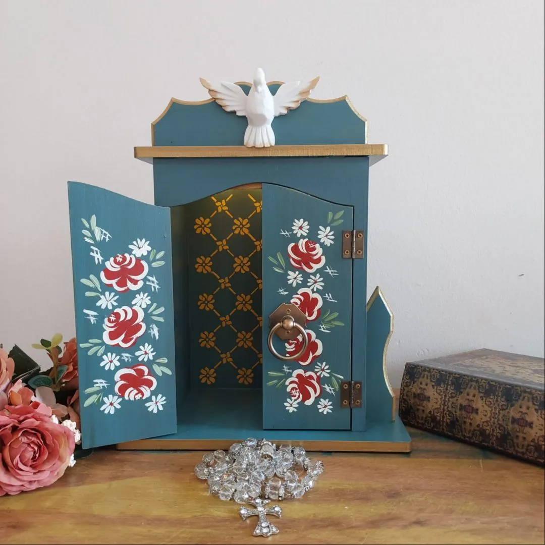 Oratório Capela Com Porta Para Imagens De Até 20cm Azul Ouro Preto - Com Iluminação - artesanato feito à mão por KellyAndrade.Arte