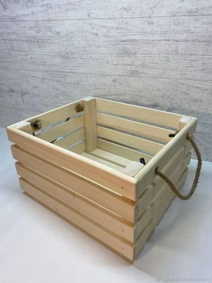 Caixote em Madeira 40x30 com Alça de Sisal