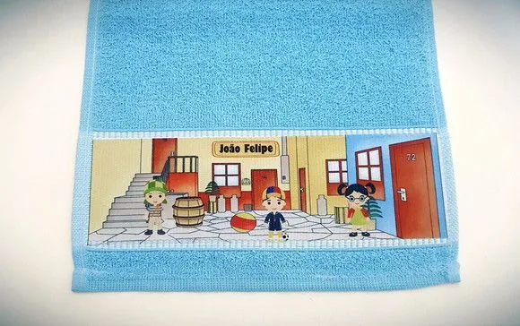 Toalha de mão personalizada Chaves - artesanato feito à mão por Innovare Studio