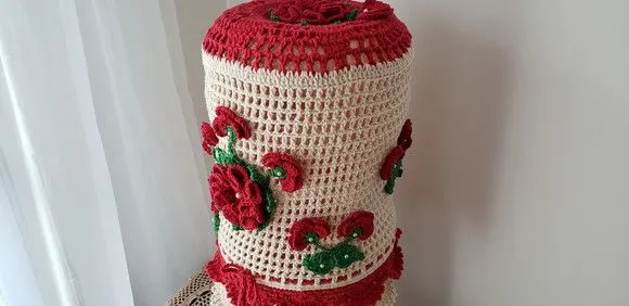 Capa para Galão de Água Mineral 20l em Crochê Vermelho - foto 3