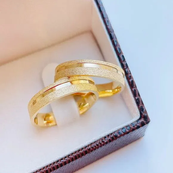 Alianças de Ouro 18k 4mm 4grs Casamento + Anel Solitário - feito à mão por TM JOIAS