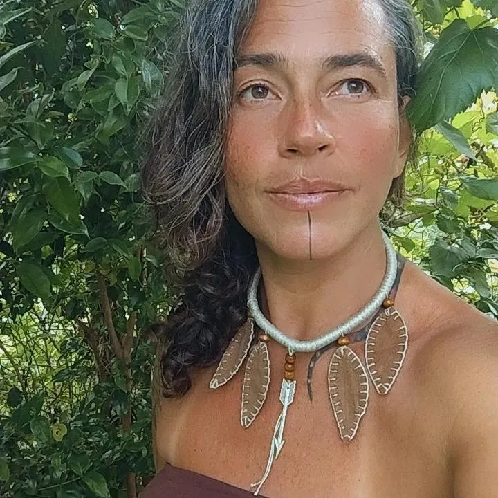 Flechada 🏹 - artesanato de Iracema Joalheira Têxtil