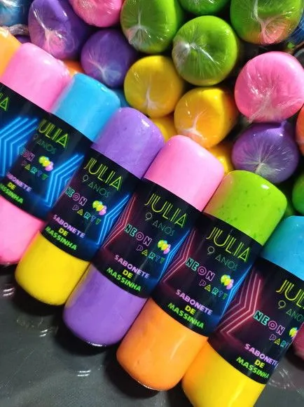 Lembrancinha Personalizada Tema Festa Sabonete Magico - foto 4
