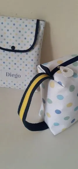 Kit higiene baby - necessaire G + porta fraldas e lenço - foto 2