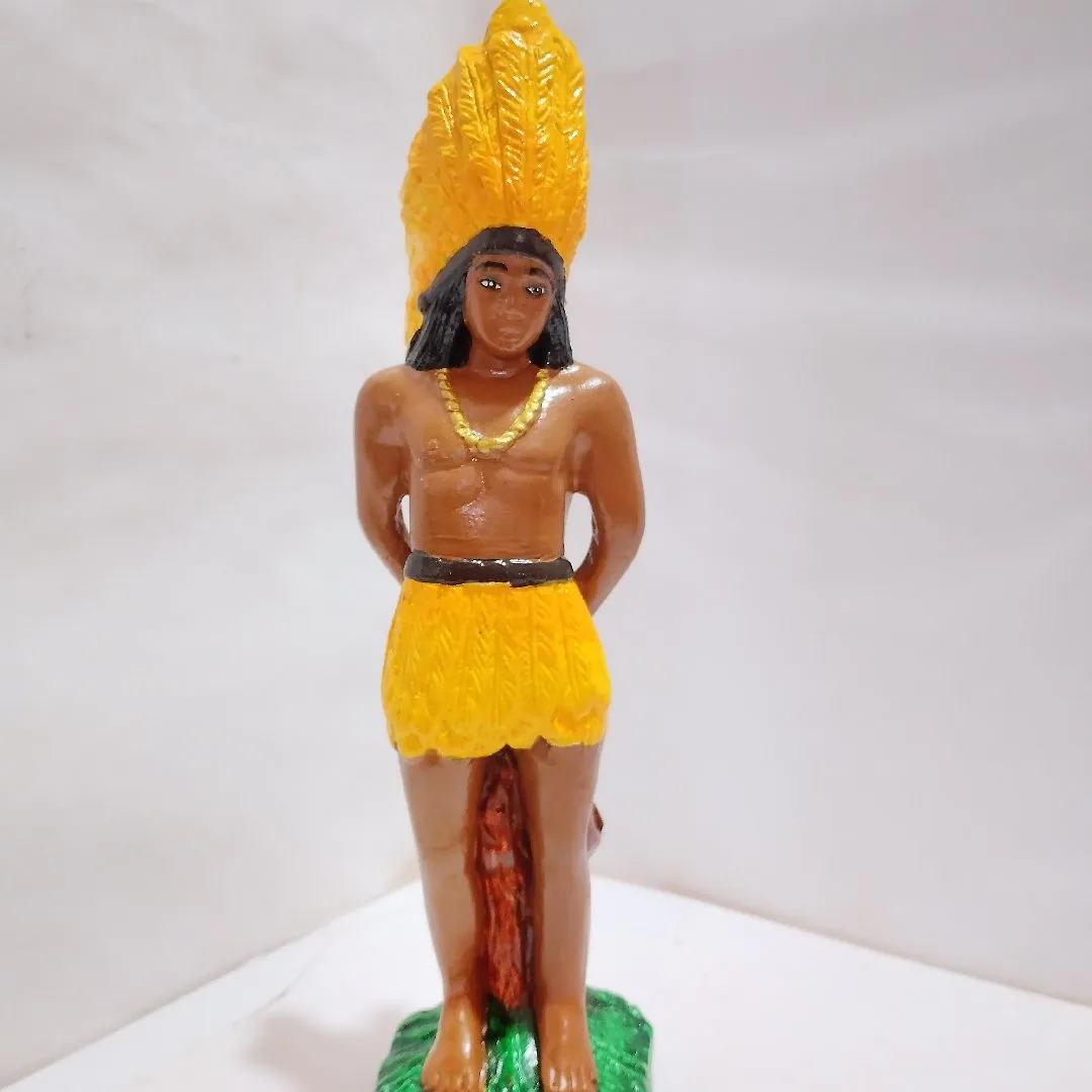 imagem em gesso maciça índio 20 cm