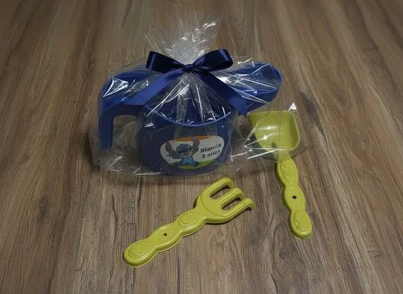 Baldinho Regador de Praia - Stitch Personalizado - artesanato feito à mão por Mi Papelaria Criativa