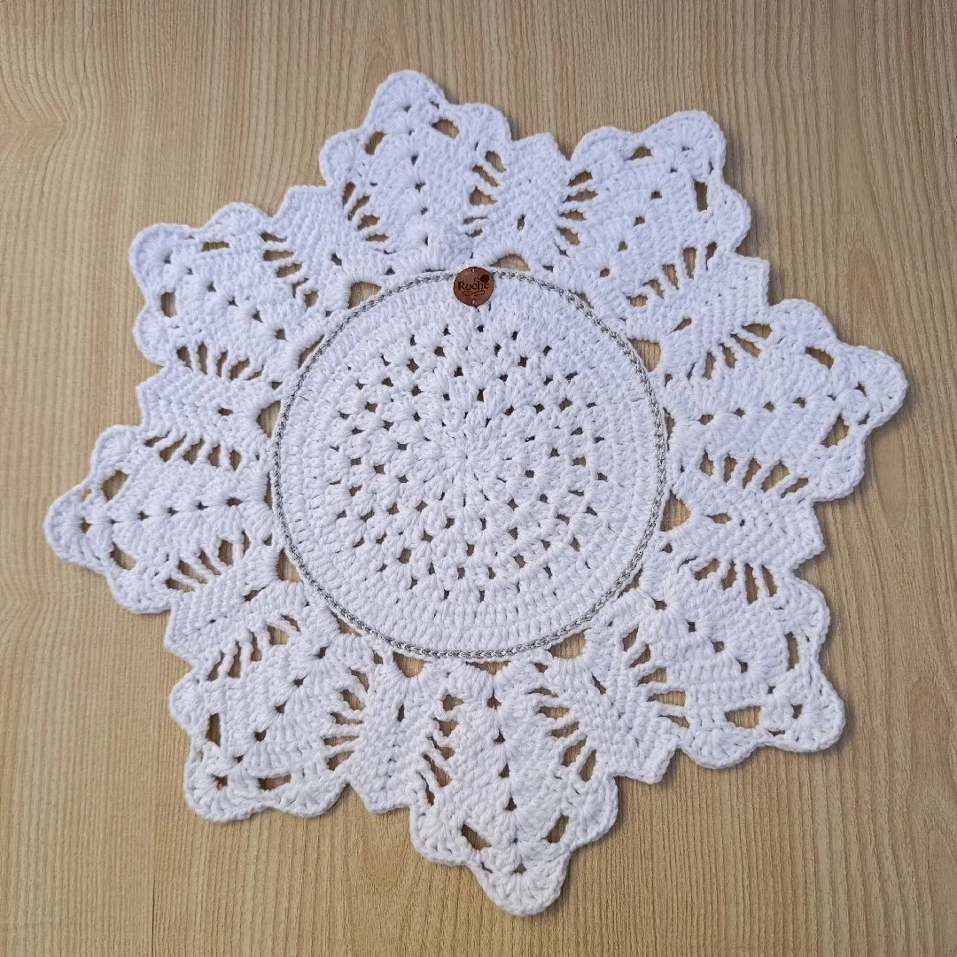 Sousplat mandala - artesanato feito à mão por Roche.sousplat