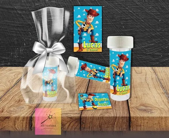 Bolha de Sabão Toy Story Personalizada - feito à mão por Artmanha Lembrancinhas