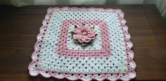 Porta Lingerie em Crochê - Rosa
