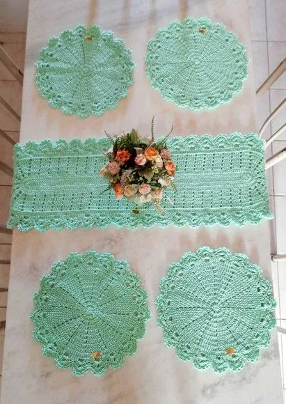 Kit de Mesa Posta em Crochê - foto 2