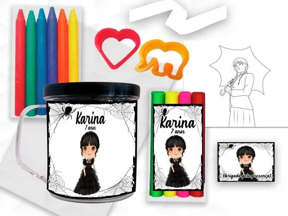 Caneca com Giz e Massinha Wandinha Personalizada - artesanato feito à mão por creativitybynina