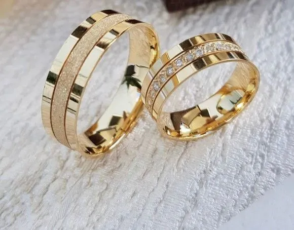 Par Alianças de Noivado Moeda Antiga 6mm + Anel Solitário - artesanato feito à mão por TM JOIAS