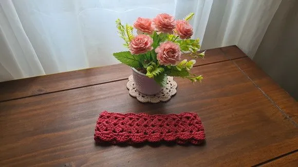 Faixa para Cabelo em Crochê Azevinho - artesanato de Mari Crochê feito com carinho!