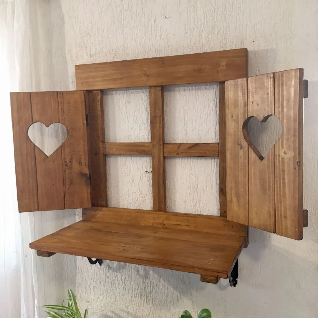 🪟 Janela Decorativa Rústica com Prateleira e Corações - foto 4