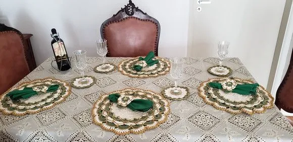 Kit Sousplat em Crochê Luxo Turco Verde Militar (18 Peças) - foto 5