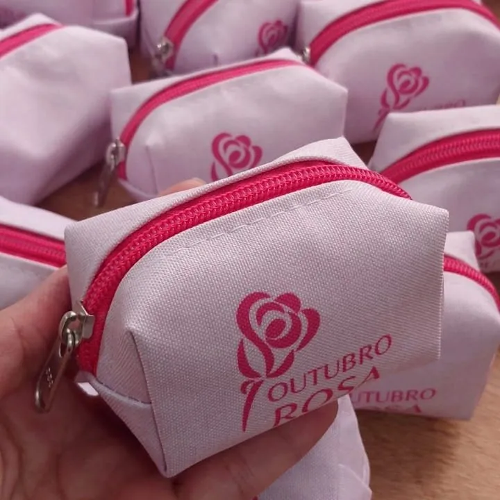 Mini Necessaire Outubro Rosa Personalizada | Brindes - foto 7