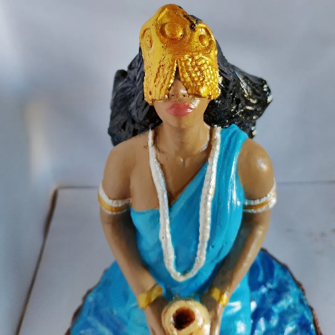 Iemanjá sentada gesso 25 cm - foto 4