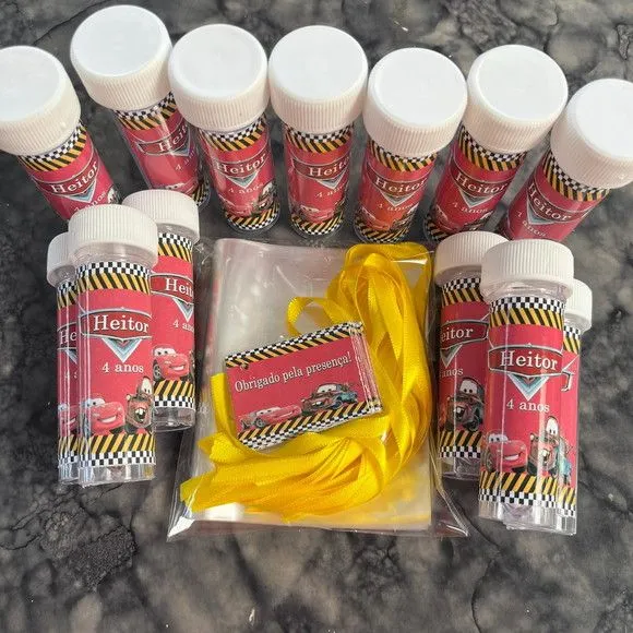 Bolha de Sabão Carros Personalizada - feito à mão por Artmanha Lembrancinhas