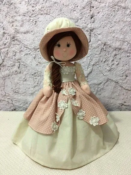 boneca de pano - artesanato feito à mão por Ateliê cantinho do bebê