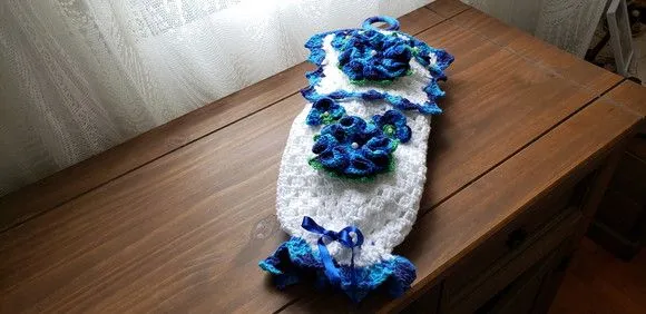 Puxa Saco em Crochê Branco com Azul Royal Mesclado - foto 4
