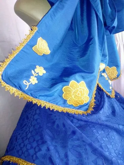 Baiana azul com dourado, roupa ere, baiana de lezzy branca . - foto 4