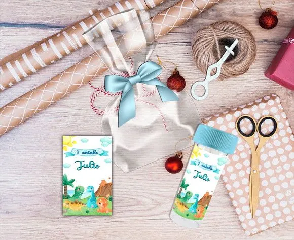 Bolha de Sabão Dino Baby Personalizada - feito à mão por Artmanha Lembrancinhas