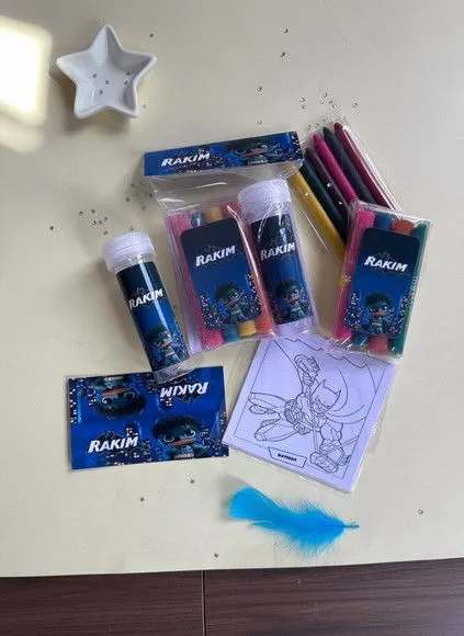 Kit Massinha + Bolha - Batman Personalizado - feito à mão por Mi Papelaria Criativa