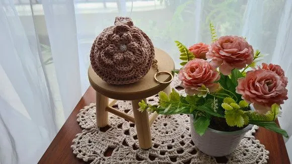 Case em Crochê para Fone de Ouvidos Amêndoa - foto 4