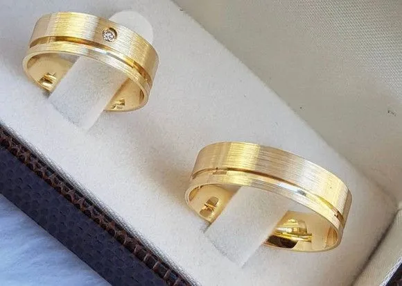Par Alianças de Noivado Moeda Antiga 6mm + Anel Solitário - artesanato feito à mão por TM JOIAS