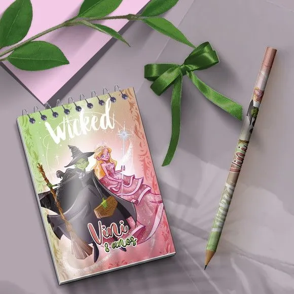 Bloquinho - Wicked Personalizado - artesanato feito à mão por Mi Papelaria Criativa