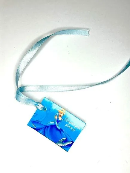 Tag Cinderela Personalizada - feito à mão por Mi Papelaria Criativa