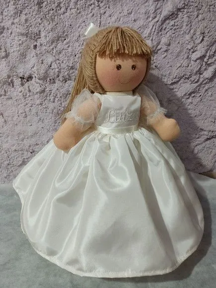 Boneca Daminha - artesanato feito à mão por Ateliê cantinho do bebê