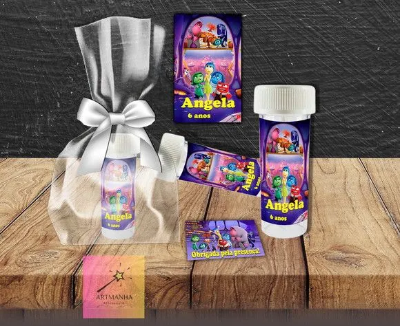 Bolha de Sabão Divertidamente Personalizada - feito à mão por Artmanha Lembrancinhas
