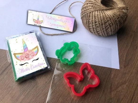 Massinha Modelar Unicórnio Personalizada - feito à mão por Mi Papelaria Criativa