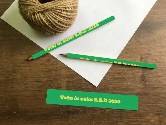 Lápis Personalizado - feito à mão por Mi Papelaria Criativa