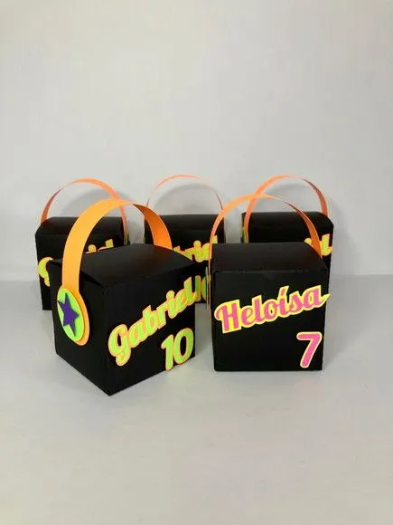 Caixa Cubo Neon