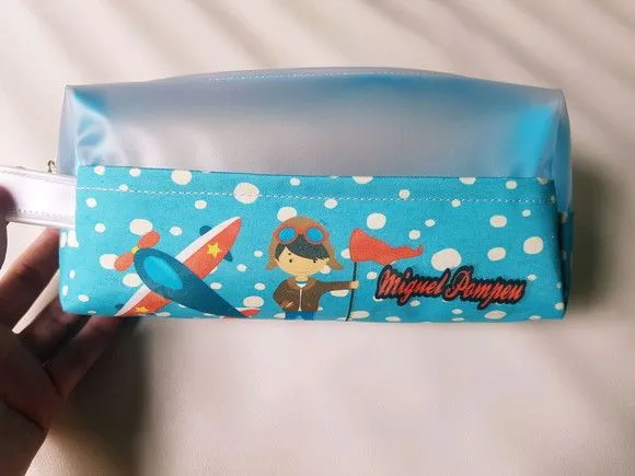 Estojo Box com visor - feito à mão por Innovare Studio